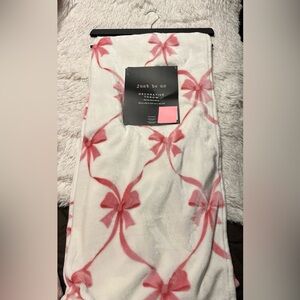 Pink Bow throw blanket